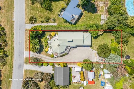 Photo of property in 28 Flora Dora Parade, Lake Hawea, Wanaka, 9382