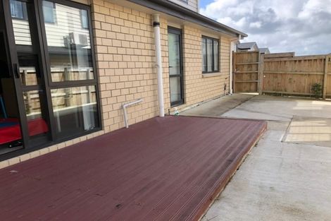 Photo of property in 16 Nandi Lane, Ranui, Auckland, 0612