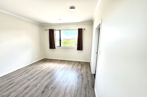 Photo of property in 9 Peacock Place, Pokeno, 2402