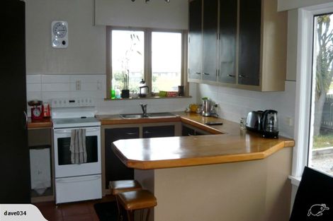 Photo of property in 7 Vivian Street, Burwood, Christchurch, 8083