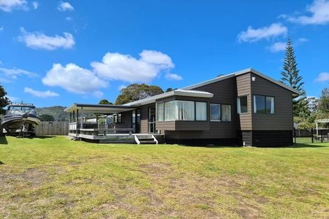 Photo of property in 109 Manuka Place, Matarangi, Whitianga, 3592