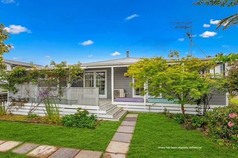 Photo of property in 45a Callender Terrace, Paraparaumu Beach, Paraparaumu, 5032