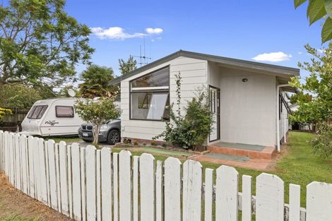 Photo of property in 9 Robinson Street, Katikati, 3129