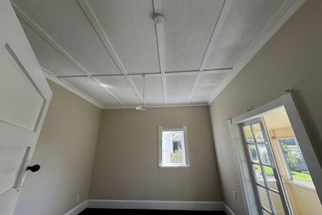 Photo of property in 36 Kenilworth Street, Waipawa, 4210