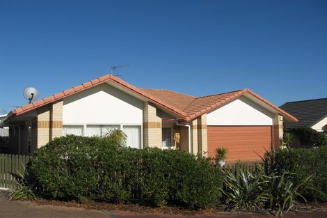 Photo of property in 14 Emmerdale Avenue, Papakura, 2110