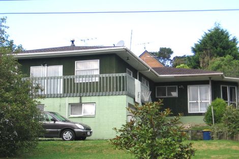 Photo of property in 14 Philson Terrace, Browns Bay, Auckland, 0630