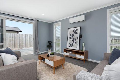 Photo of property in 40 Cupples Street, Papamoa Beach, Papamoa, 3118