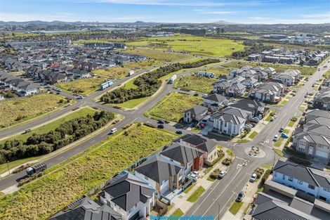 Photo of property in 39 Hikuawa Road, Flat Bush, Auckland, 2019