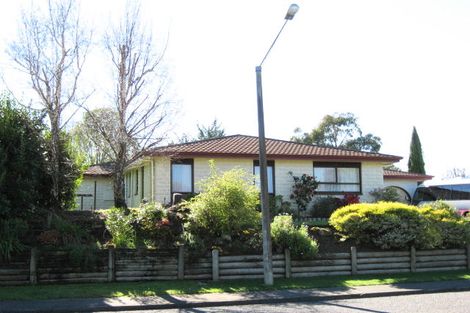 Photo of property in 15 Reeve Drive, Havelock North, 4130