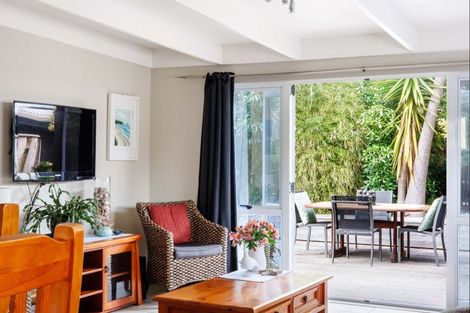 Photo of property in 124 Harbour Road, Ohope, 3121