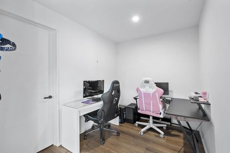 Photo of property in 6 Timara Crescent, Marshland, Christchurch, 8083