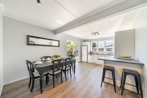 Photo of property in 20 Totara Park Road, Clouston Park, Upper Hutt, 5018