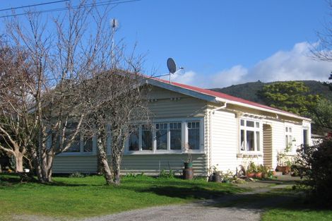 Photo of property in 60 Daniell Street, Featherston, 5710