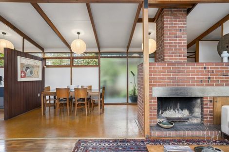 Photo of property in 52 Queenstown Road, Onehunga, Auckland, 1061