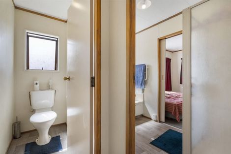 Photo of property in 1/25 Heathglen Place, Bayview, Auckland, 0629