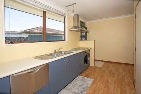 Photo of property in 20 Seaview Road, Otumoetai, Tauranga, 3110