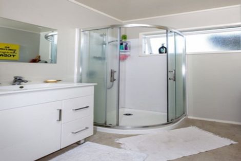 Photo of property in 225a Chartwell Avenue, Whangamata, 3620