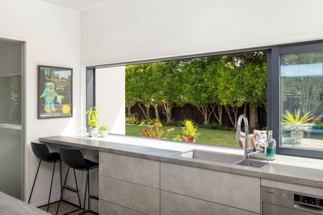 Photo of property in 107 Hawthorne Street, Strowan, Christchurch, 8052