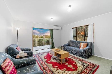 Photo of property in 1/96 Edmonton Road, Henderson, Auckland, 0612