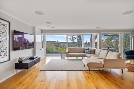 Photo of property in 2/65 Park Rise, Campbells Bay, Auckland, 0630