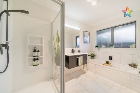 Photo of property in 2 Mooring Close, Whitby, Porirua, 5024