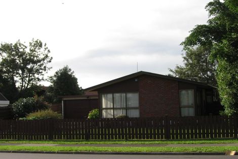 Photo of property in 74 Sunderlands Road, Half Moon Bay, Auckland, 2012