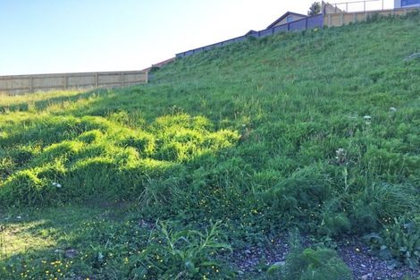 Photo of property in 9 Waitaria Terrace, Aotea, Porirua, 5024