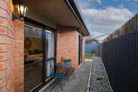 Photo of property in 27a Burns Street, South Dunedin, Dunedin, 9012