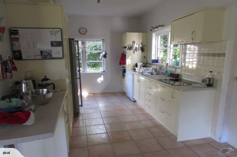 Photo of property in 404 Muritai Road, Eastbourne, Lower Hutt, 5013