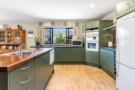 Photo of property in 1 Marchignal Street, Coastlands, Whakatane, 3120