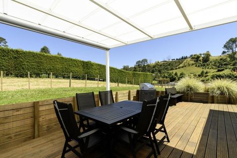 Photo of property in 100 Tebbutt Road, Lower Kaimai, Tauranga, 3171