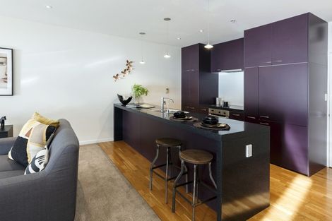 Photo of property in Latitude 41, 30/269 Wakefield Quay, Stepneyville, Nelson, 7010