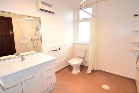 Photo of property in 322 Bay View Road, South Dunedin, Dunedin, 9012