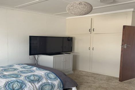 Photo of property in 69 Domett Street, Opunake, 4616