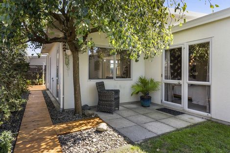 Photo of property in 12 Paua Cove, Papamoa Beach, Papamoa, 3118