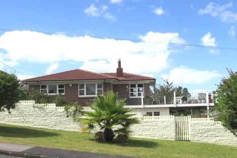 Photo of property in 42 Dakota Avenue, Beach Haven, Auckland, 0626