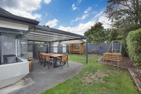 Photo of property in 3 Vista Drive, Feilding, 4702