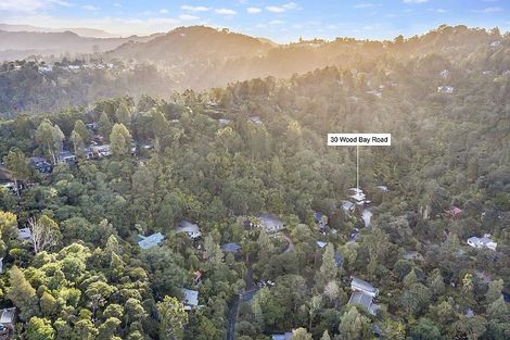 Photo of property in 30 Wood Bay Road, Titirangi, Auckland, 0604