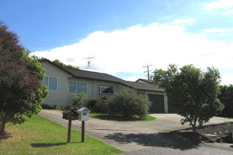Photo of property in 13a Jacanas Place, Unsworth Heights, Auckland, 0632
