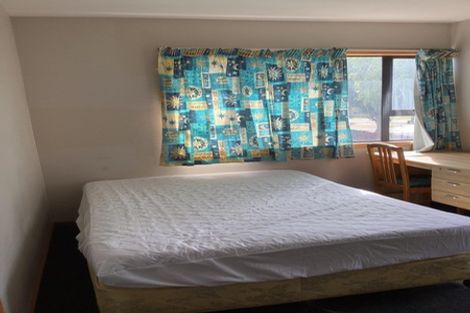 Photo of property in 50 Hooker Avenue, Bryndwr, Christchurch, 8053