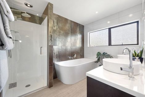 Photo of property in 8 Estelle Place, Farm Cove, Auckland, 2012