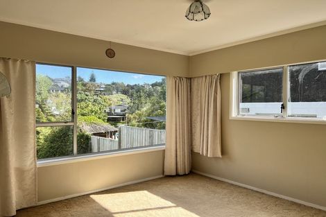 Photo of property in 18 Maxwelton Drive, Mairangi Bay, Auckland, 0630