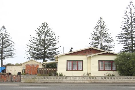 Photo of property in 6 Te Awa Avenue, Te Awa, Napier, 4110