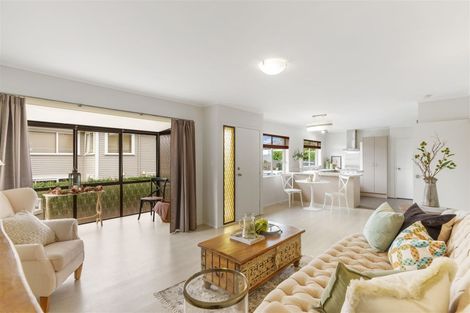 Photo of property in 2/2 Quentin Avenue, Epsom, Auckland, 1023