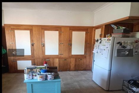 Photo of property in 28 Rangitane Street, Palmerston North, 4414