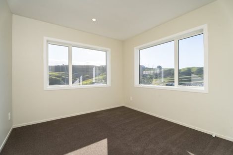 Photo of property in 9 Swinton Place, Churton Park, Wellington, 6037