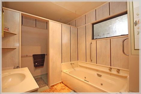Photo of property in 66 Palmer Road, Foxton Beach, Foxton, 4891