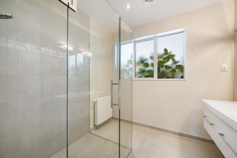 Photo of property in 28 Greenbelt Place, Wanaka, 9305