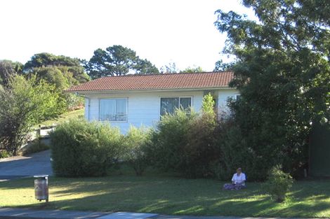 Photo of property in 98 Moire Road, West Harbour, Auckland, 0618