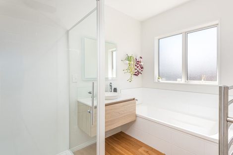 Photo of property in 8 Fernham Way, Rolleston, 7615